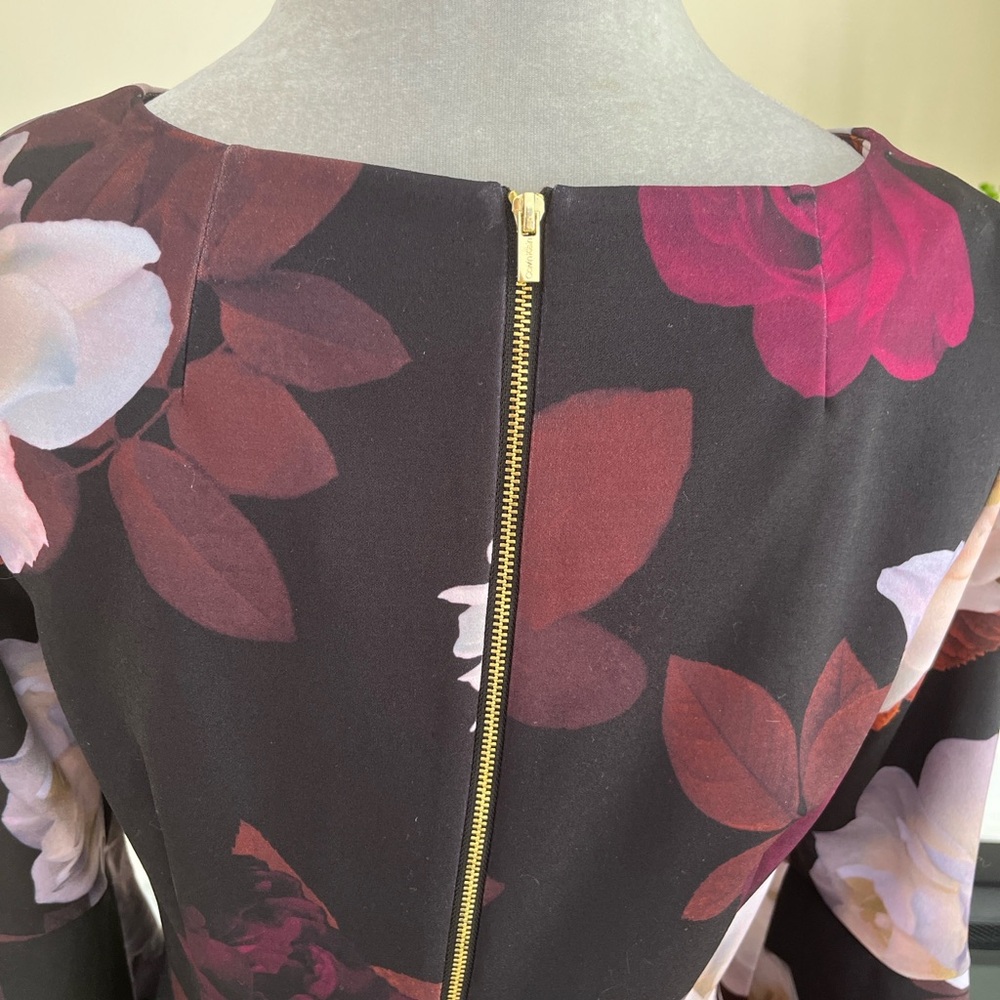 CALVIN KLEIN Black Floral Bell Sleeve Dress 6 NWOT - Picture 9 of 11